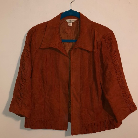 Jacket - Picture 2 of 4